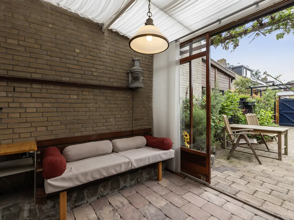 Laan van Nederhoven 70, ZWIJNDRECHT