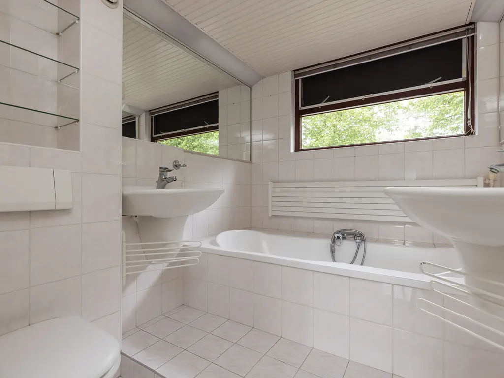 Laan van Nederhoven 70, ZWIJNDRECHT