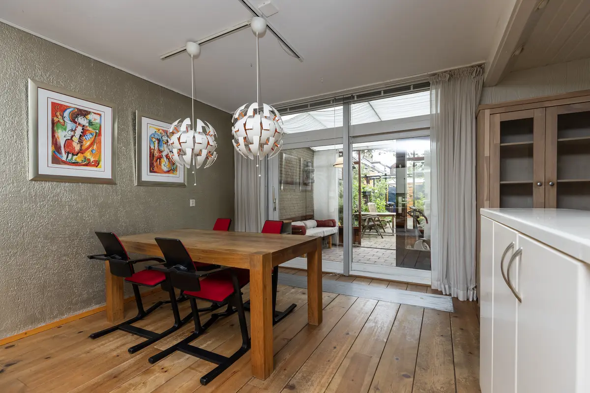 Laan van Nederhoven 70, ZWIJNDRECHT