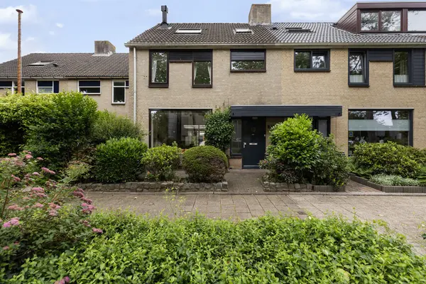 Laan van Nederhoven 70, ZWIJNDRECHT