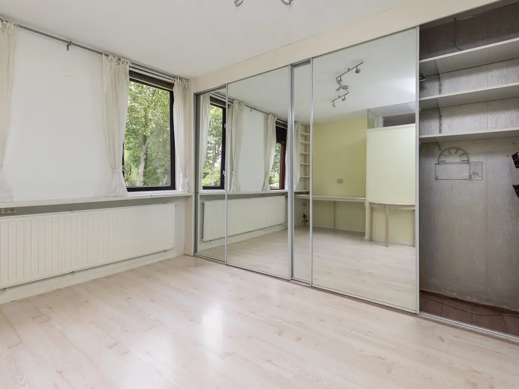 Laan van Nederhoven 70, ZWIJNDRECHT