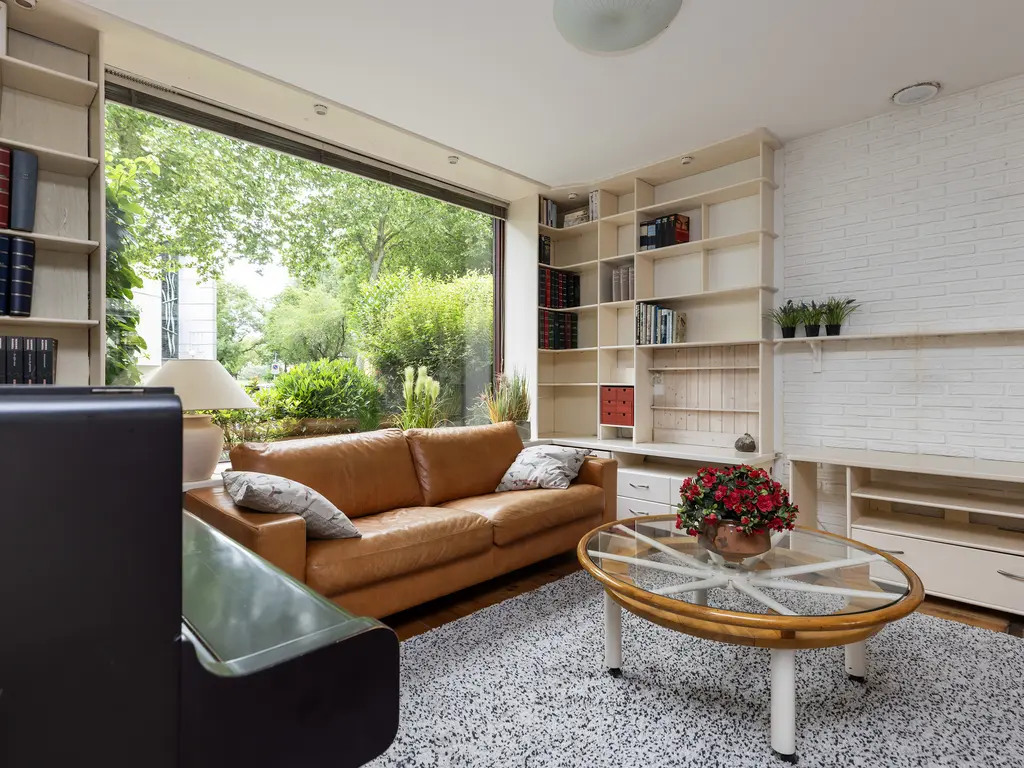 Laan van Nederhoven 70, ZWIJNDRECHT