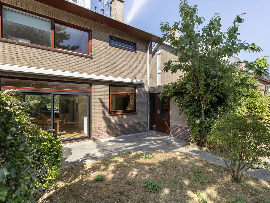 van Slingelandtlaan 15, ZWIJNDRECHT