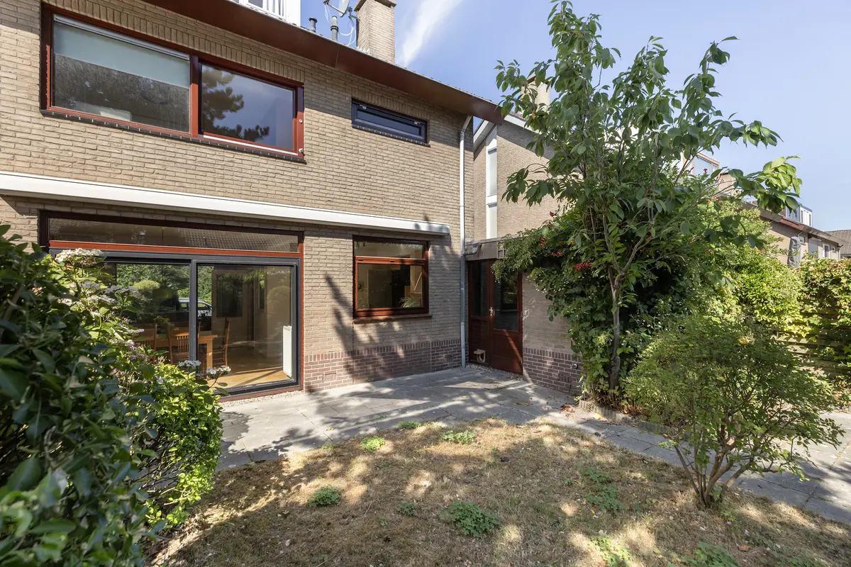 van Slingelandtlaan 15, ZWIJNDRECHT