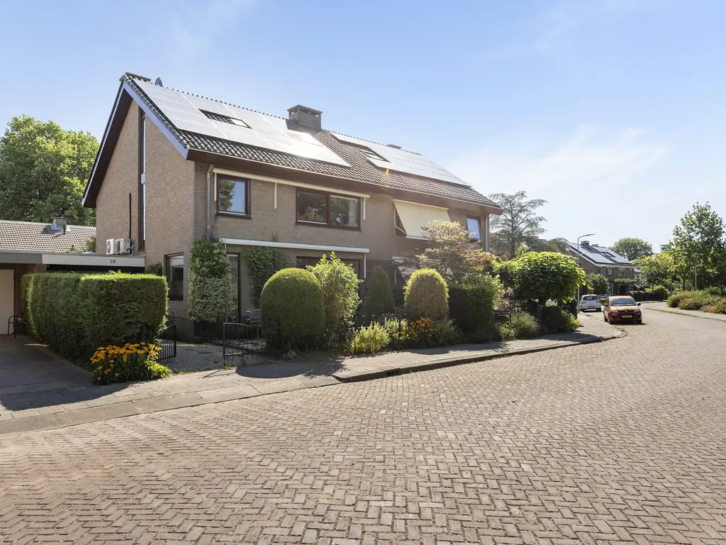 van Slingelandtlaan 15, ZWIJNDRECHT