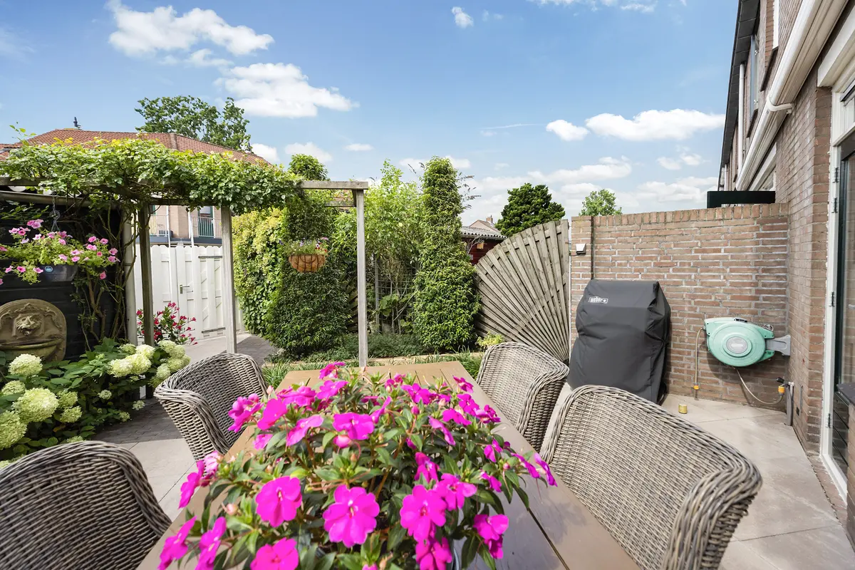 Sweelinckplantsoen 40, ZWIJNDRECHT