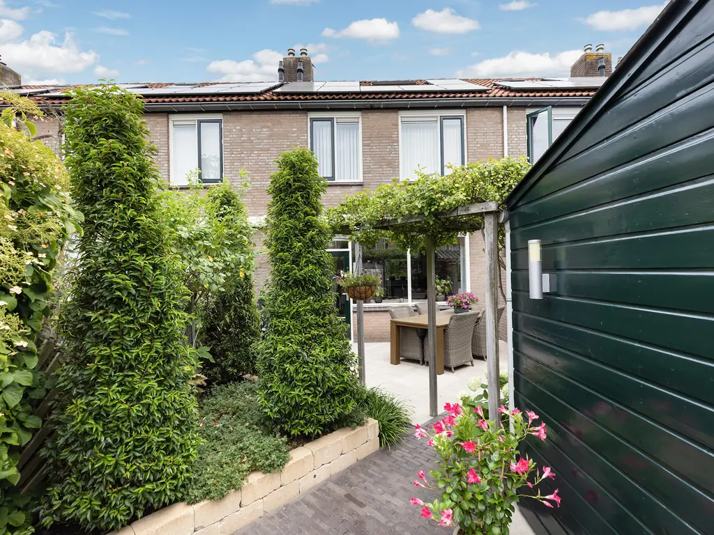 Sweelinckplantsoen 40, ZWIJNDRECHT