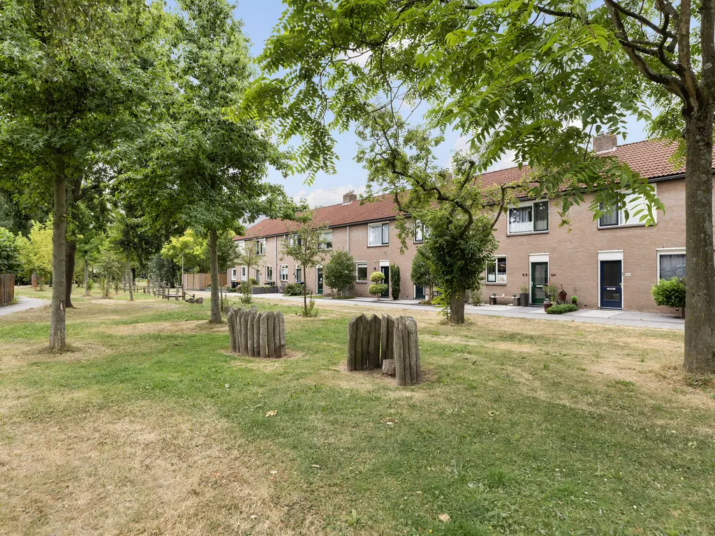 Sweelinckplantsoen 40, ZWIJNDRECHT