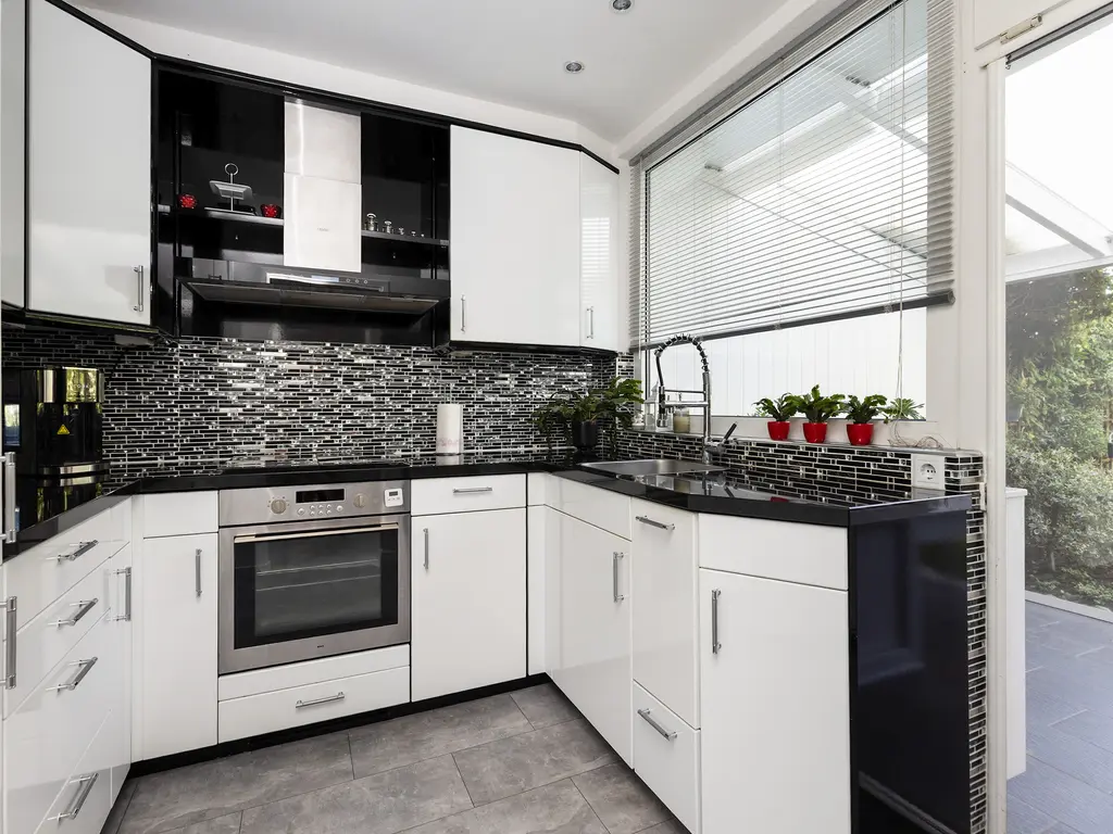 Van der Lekstraat 87, HENDRIK-IDO-AMBACHT