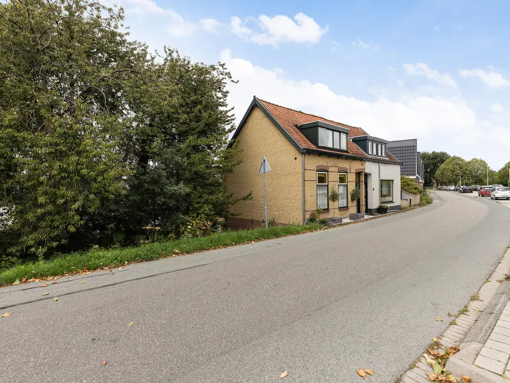Veersedijk 38, HENDRIK-IDO-AMBACHT