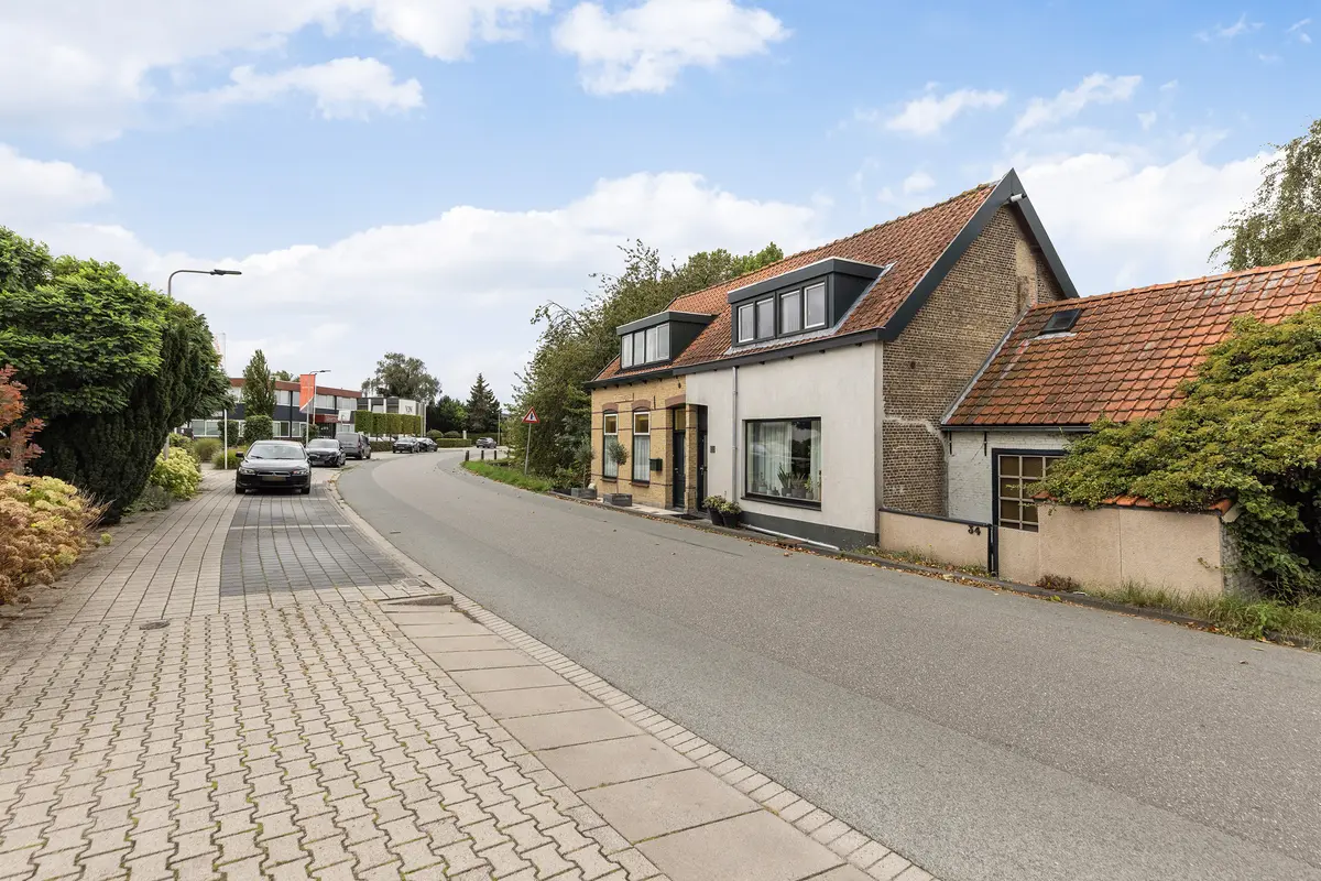 Veersedijk 38, HENDRIK-IDO-AMBACHT