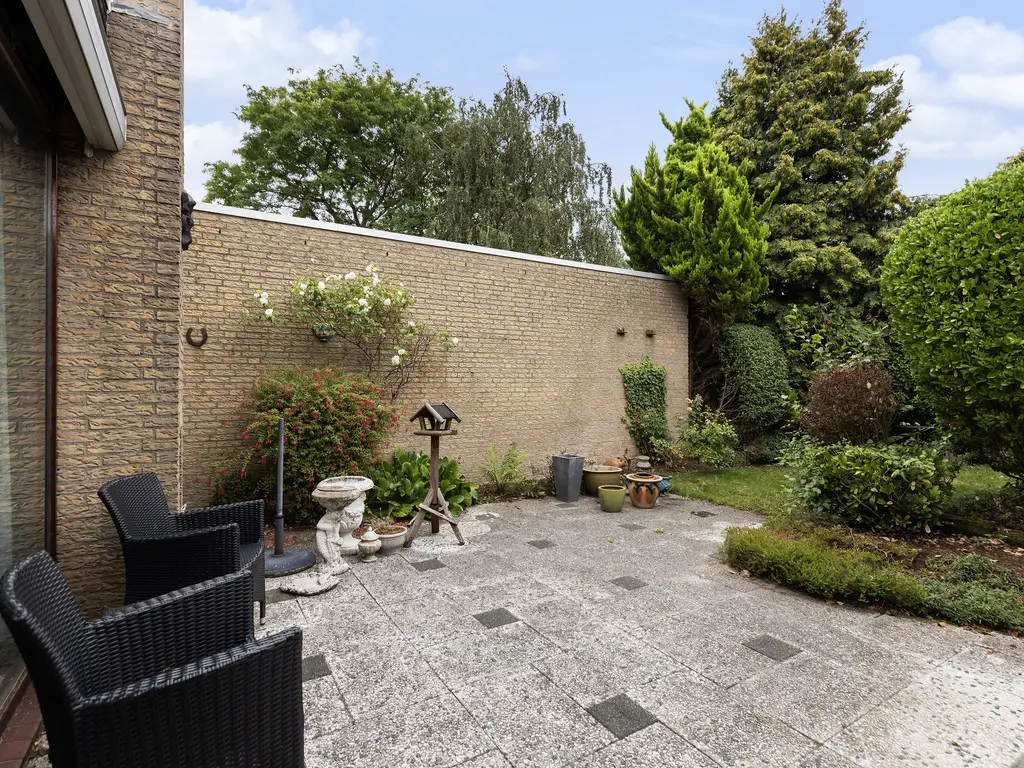Talmaplantsoen 26, ZWIJNDRECHT