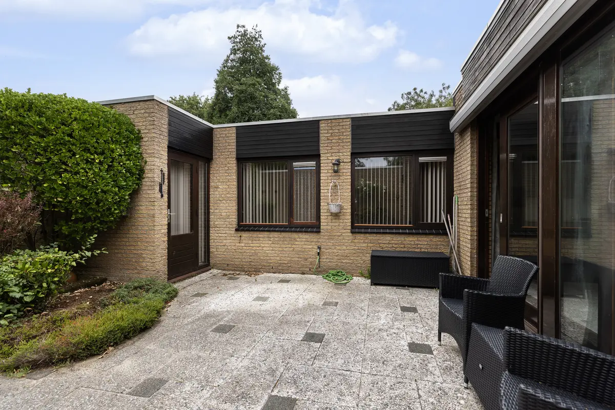 Talmaplantsoen 26, ZWIJNDRECHT