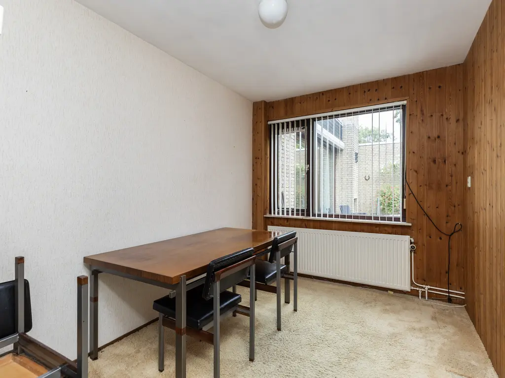 Talmaplantsoen 26, ZWIJNDRECHT