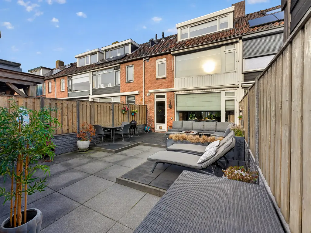 Nibbelinkstraat 25, HENDRIK-IDO-AMBACHT