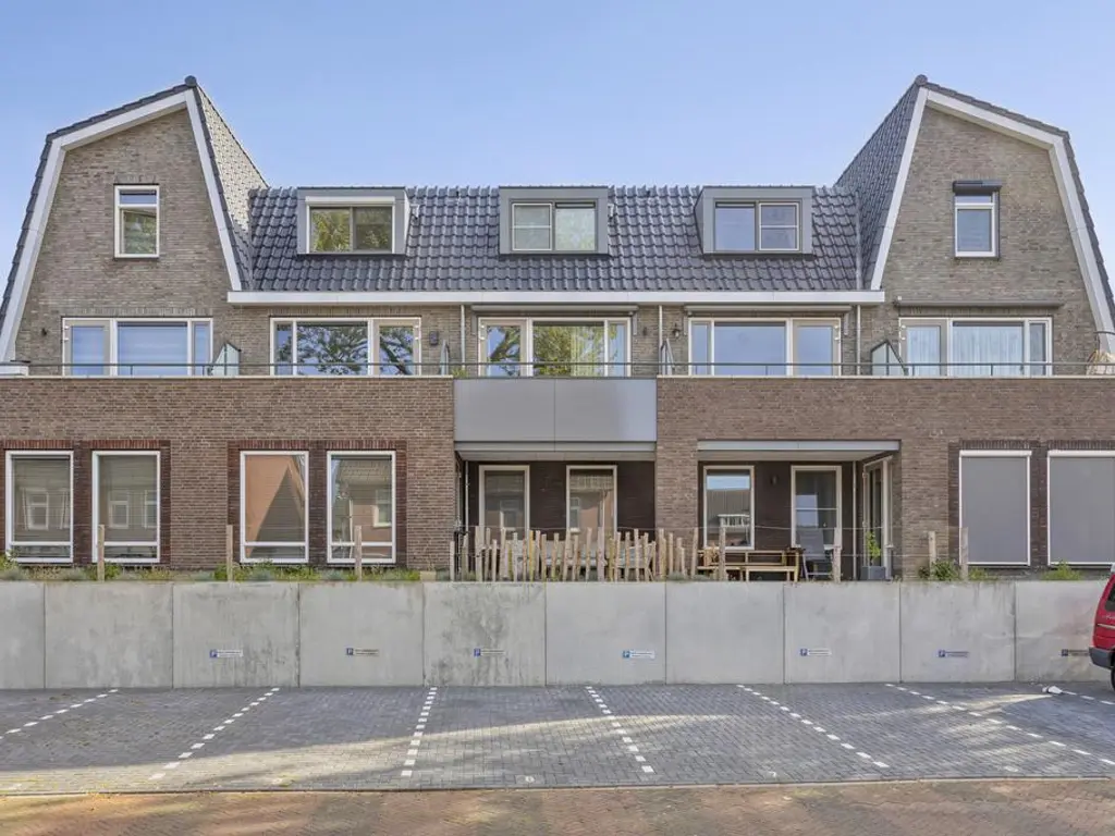 Veersedijk 32G, HENDRIK-IDO-AMBACHT