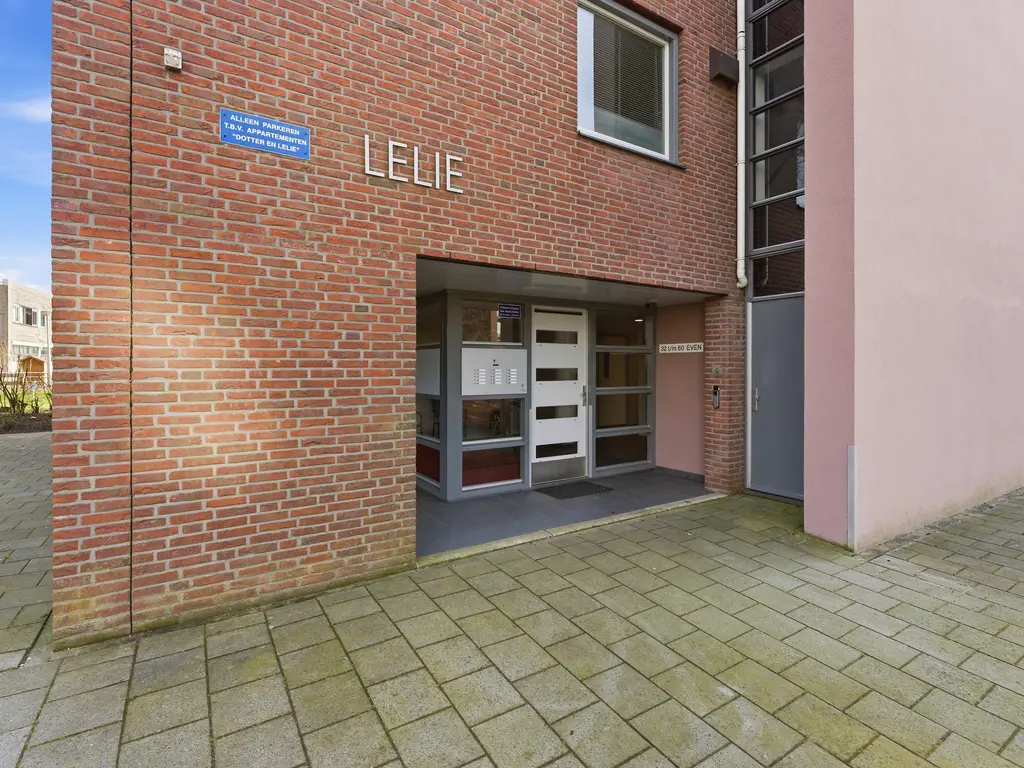 P.C. Hooftsingel 32, HENDRIK-IDO-AMBACHT