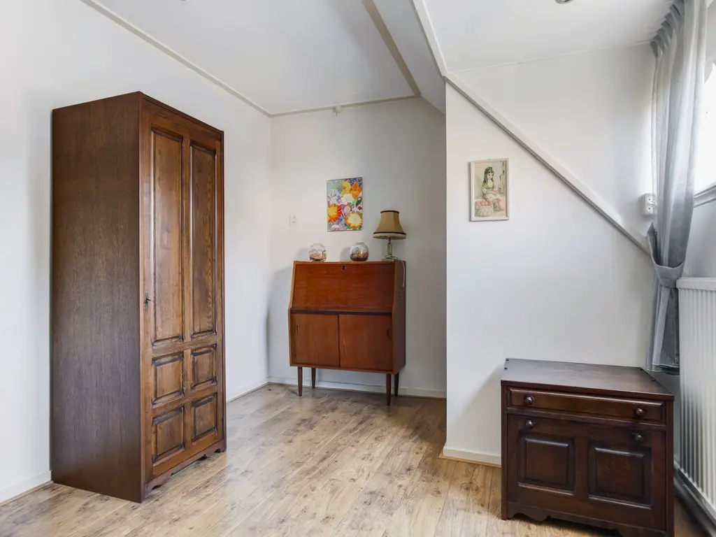Raadhuisstraat 10, LINSCHOTEN