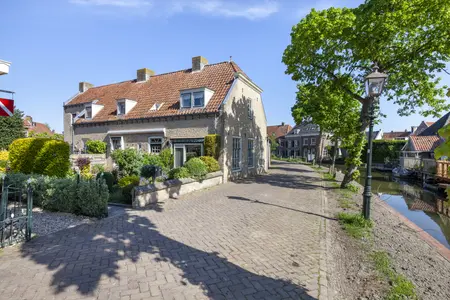 Raadhuisstraat 10