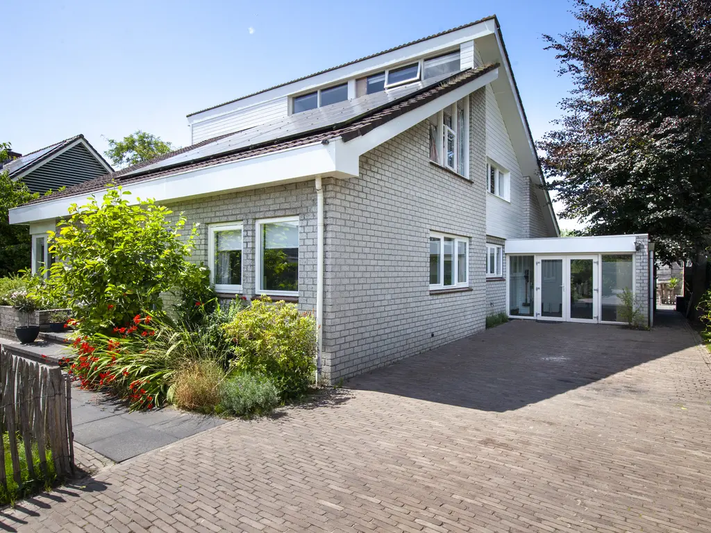 Waardsedijk 4, WOERDEN