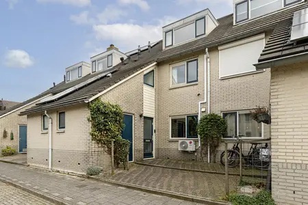 Sleper 29