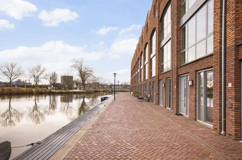 Defensie-eiland 9