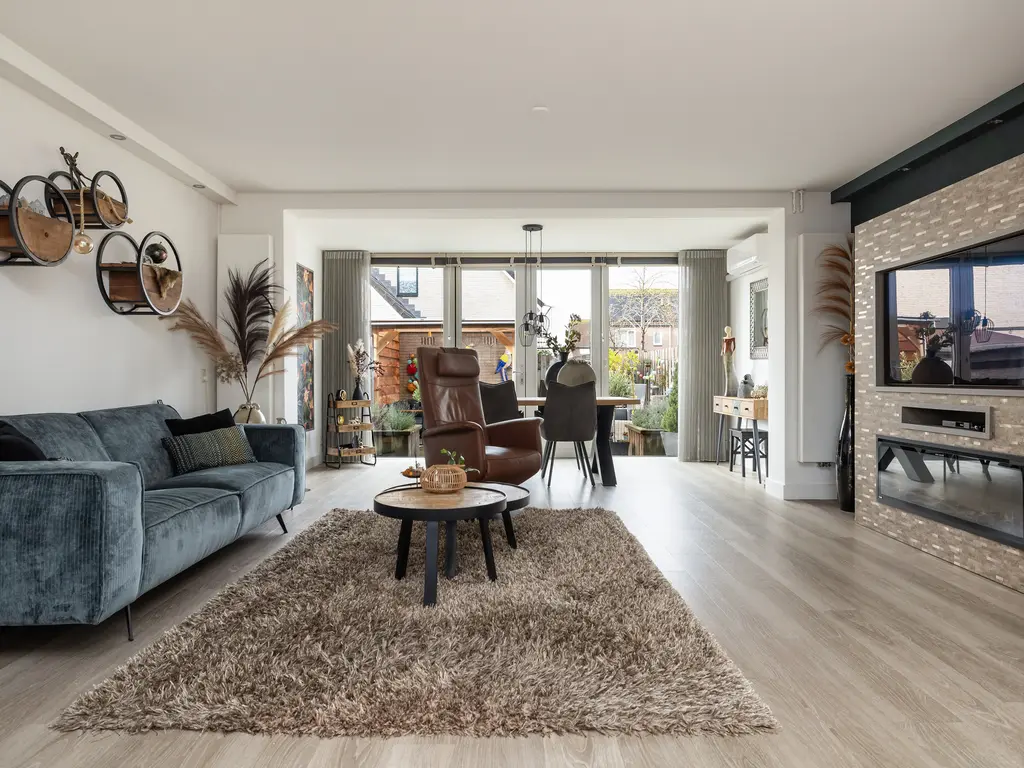 Hoefslag 4, KAMERIK