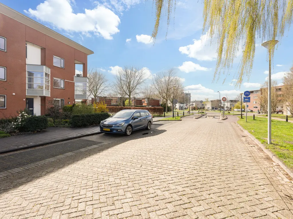 Harzstraat 2, WOERDEN