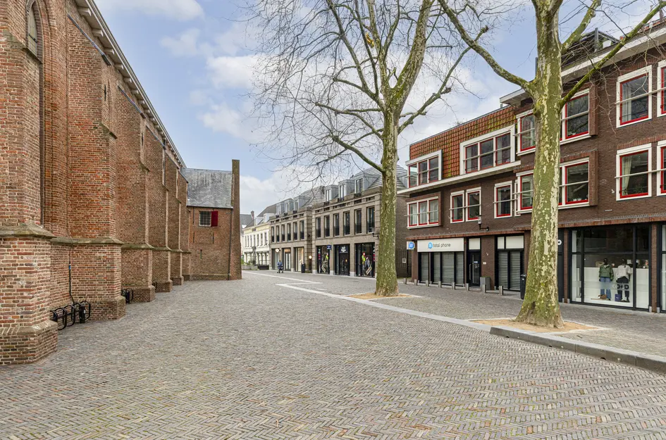 Kerkplein 13
