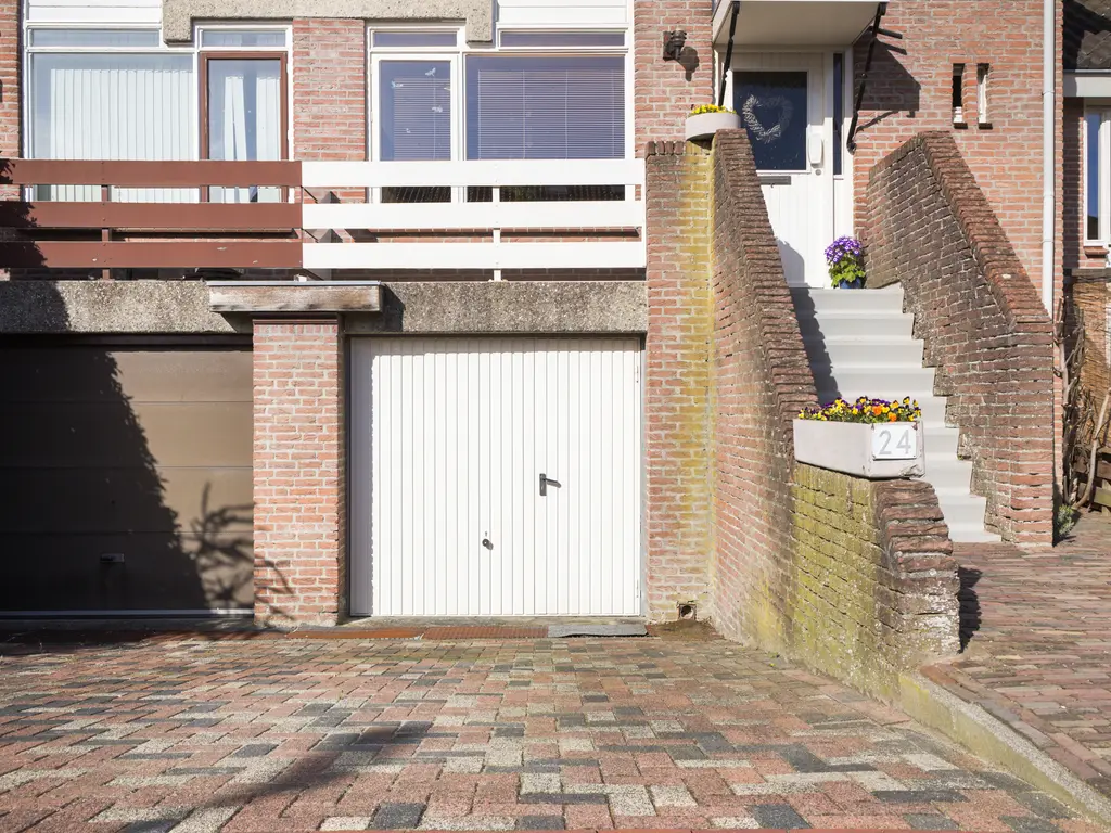 de Zoom 24, WOERDEN