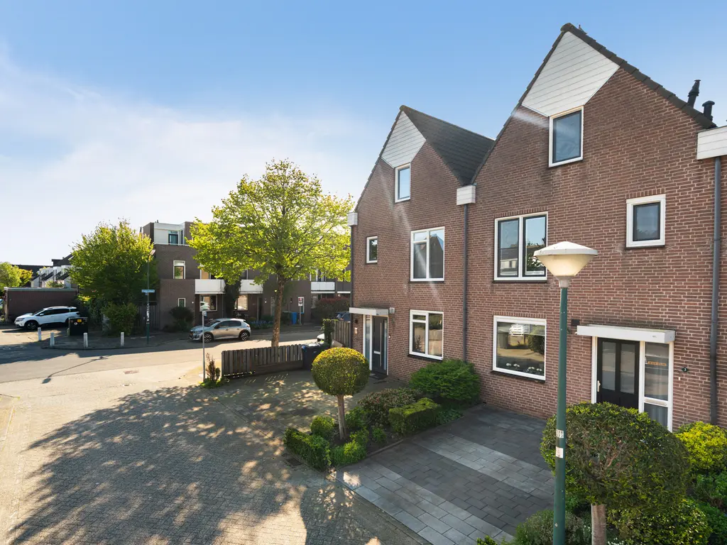 Beuger 3, WOERDEN