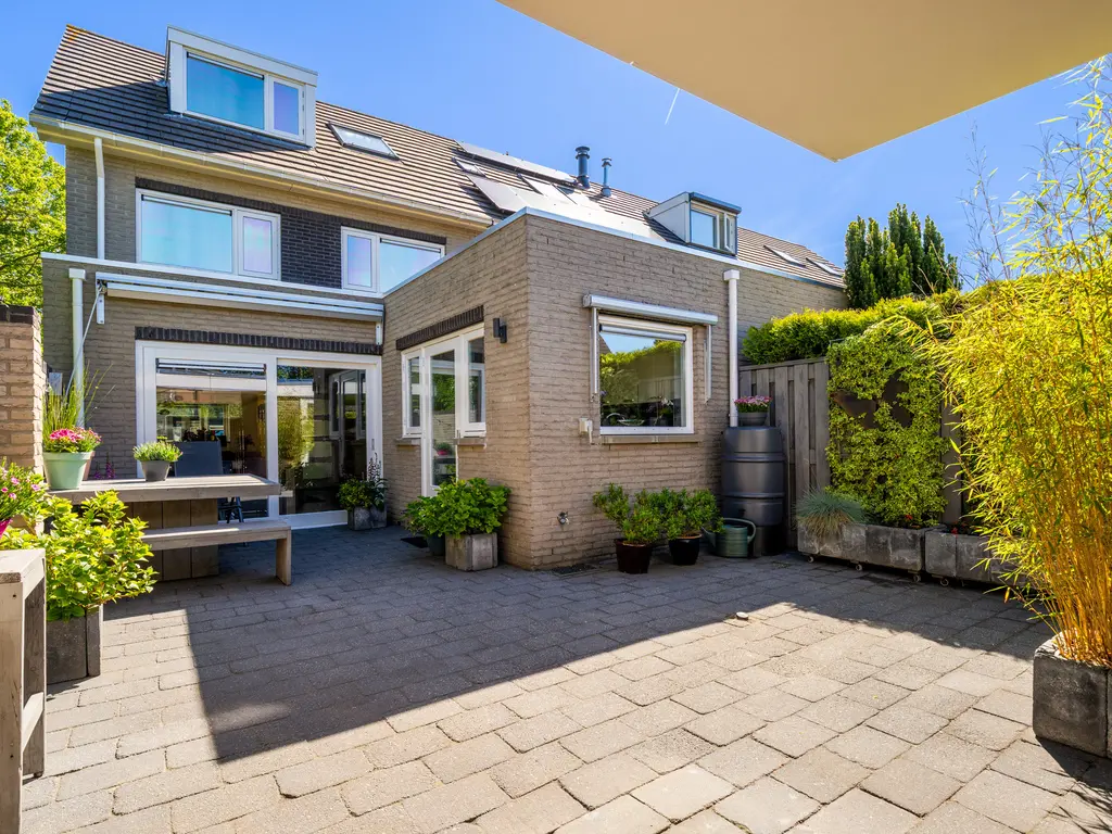 Heemskerklaan 1, WOERDEN