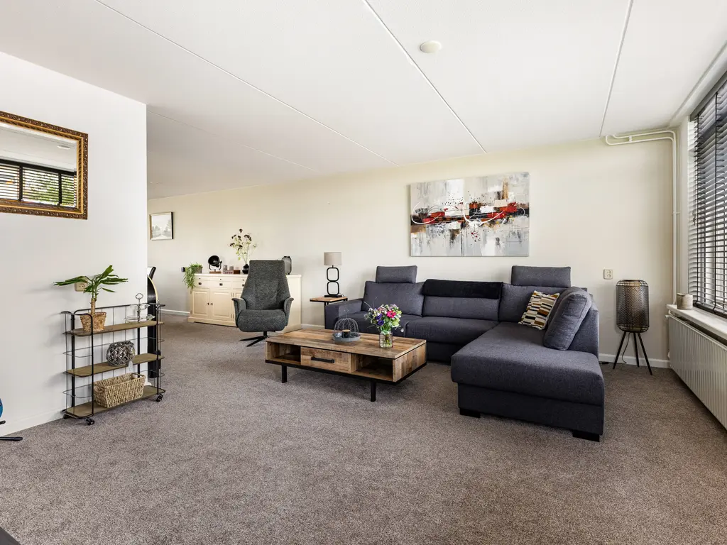 Lijsterbeslaan 7, ZEGVELD
