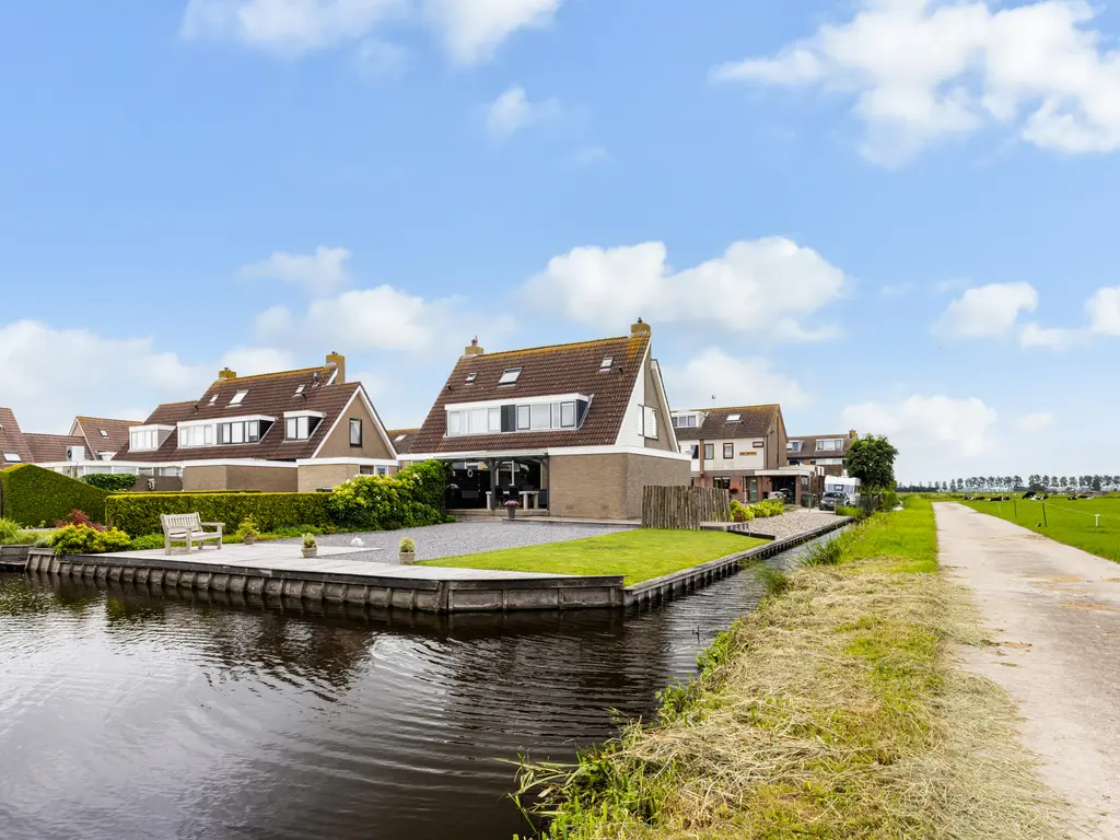 Lijsterbeslaan 7, ZEGVELD