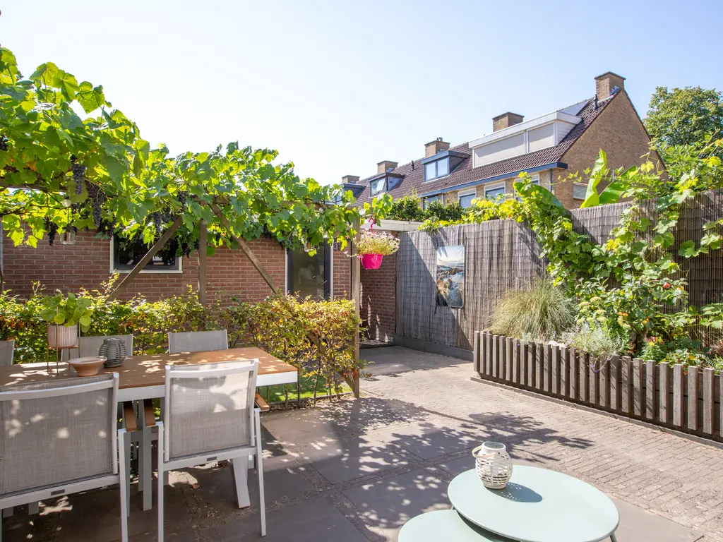 Heinsiuslaan 8, WOERDEN