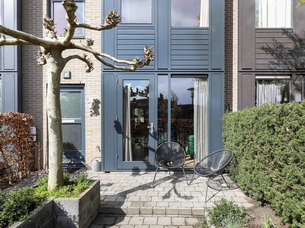 Lage Geeren 26, HOOGLAND