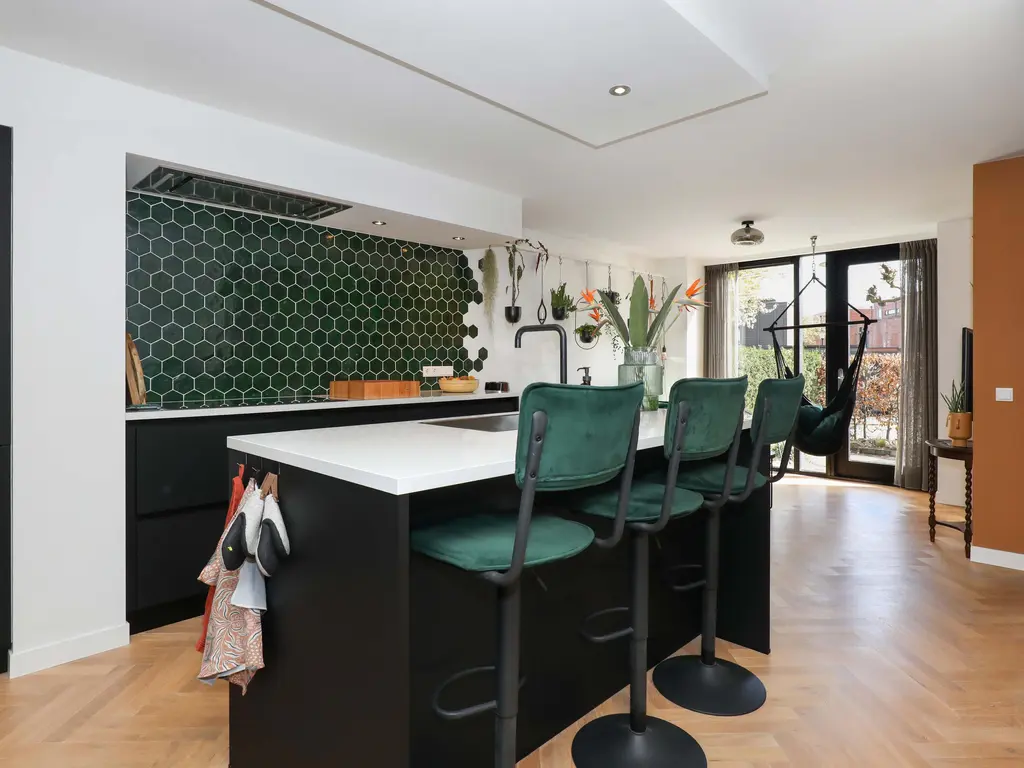 Lage Geeren 26, HOOGLAND