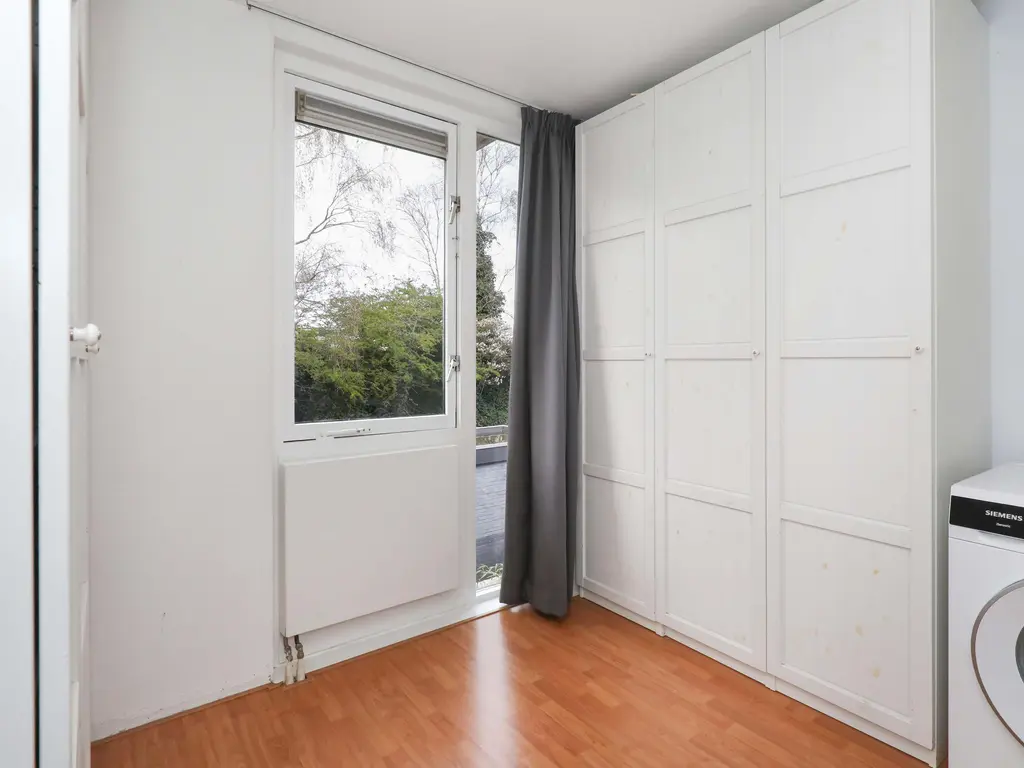 Lage Geeren 26, HOOGLAND