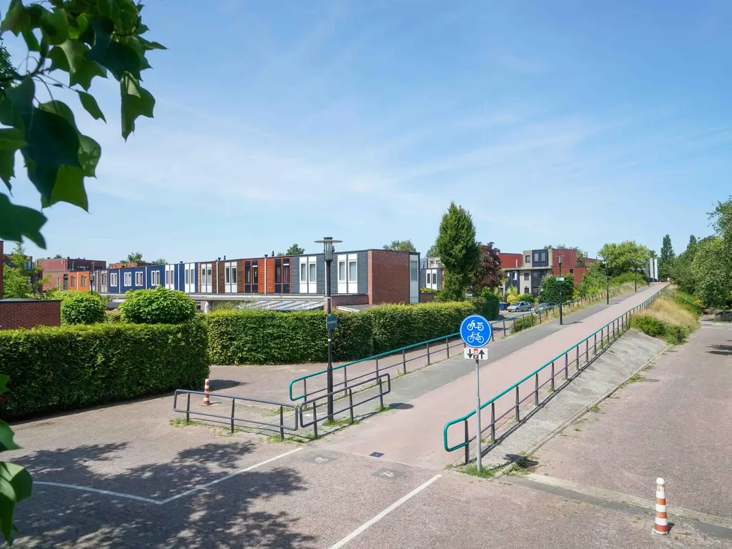 Lage Geeren 26, HOOGLAND