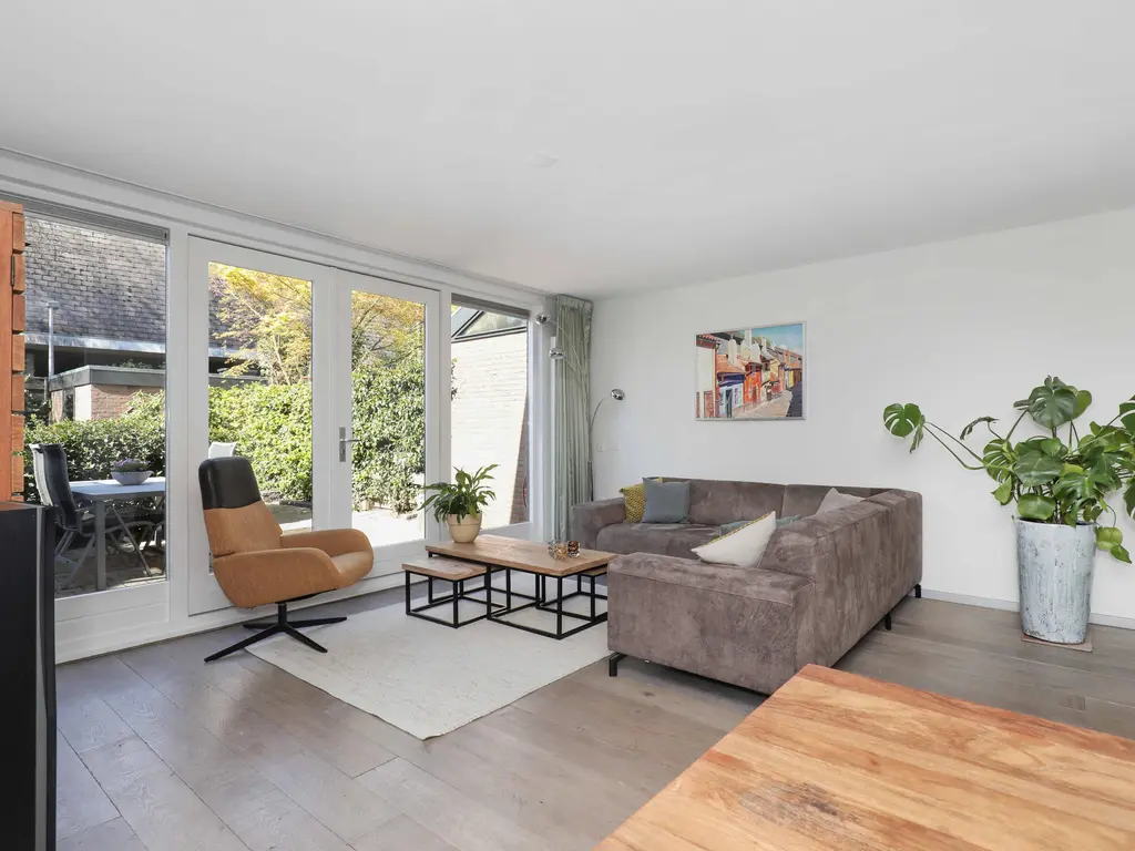 De Heetkamp 13, HOOGLAND