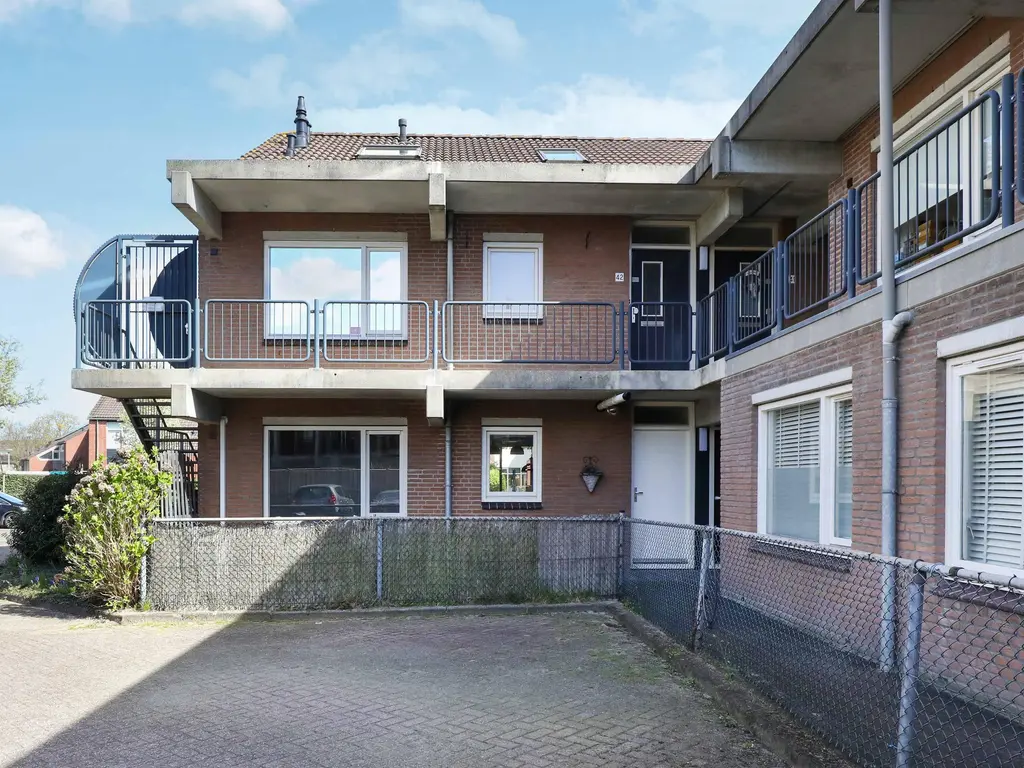 Tolick 3, HOOGLAND