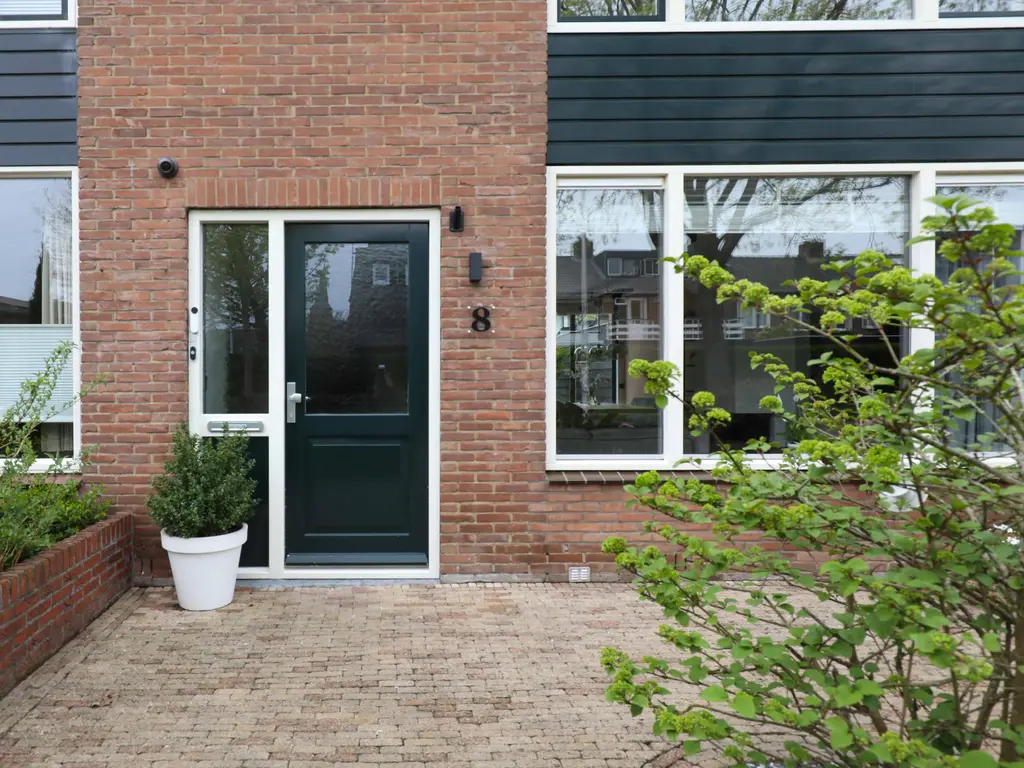 Jasmijnpad 8, HOOGLAND