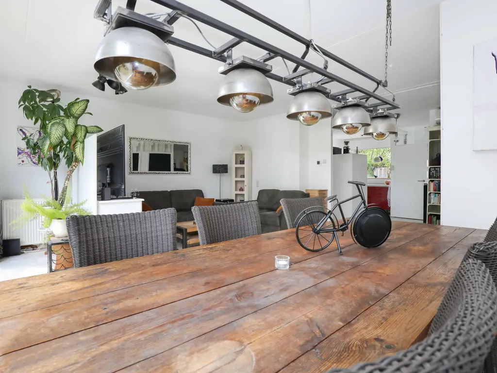 Fluitekamp 8, HOOGLAND