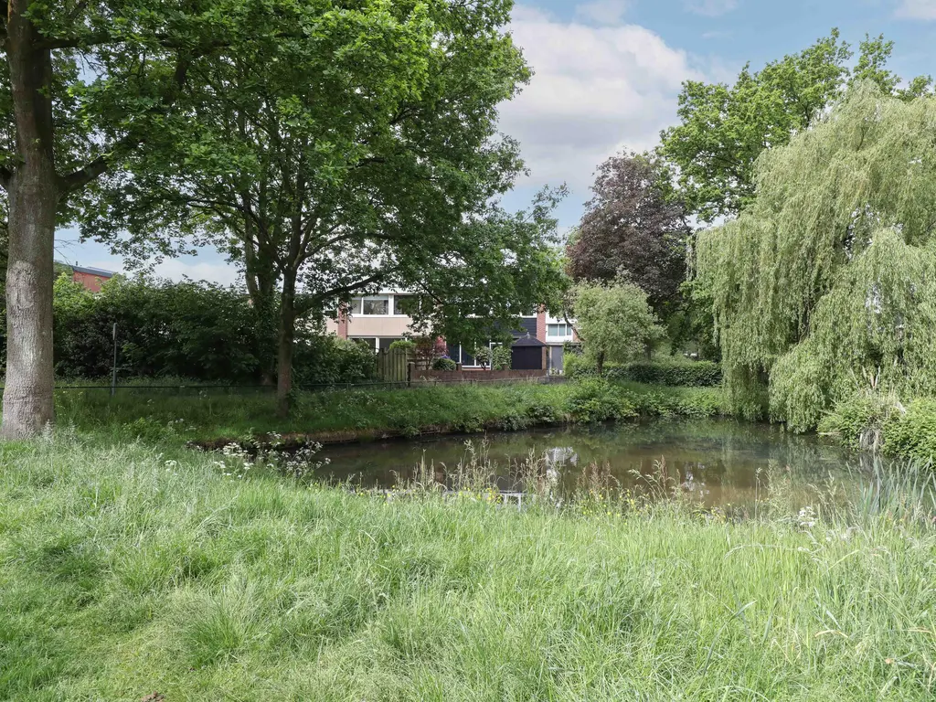 Fluitekamp 8, HOOGLAND