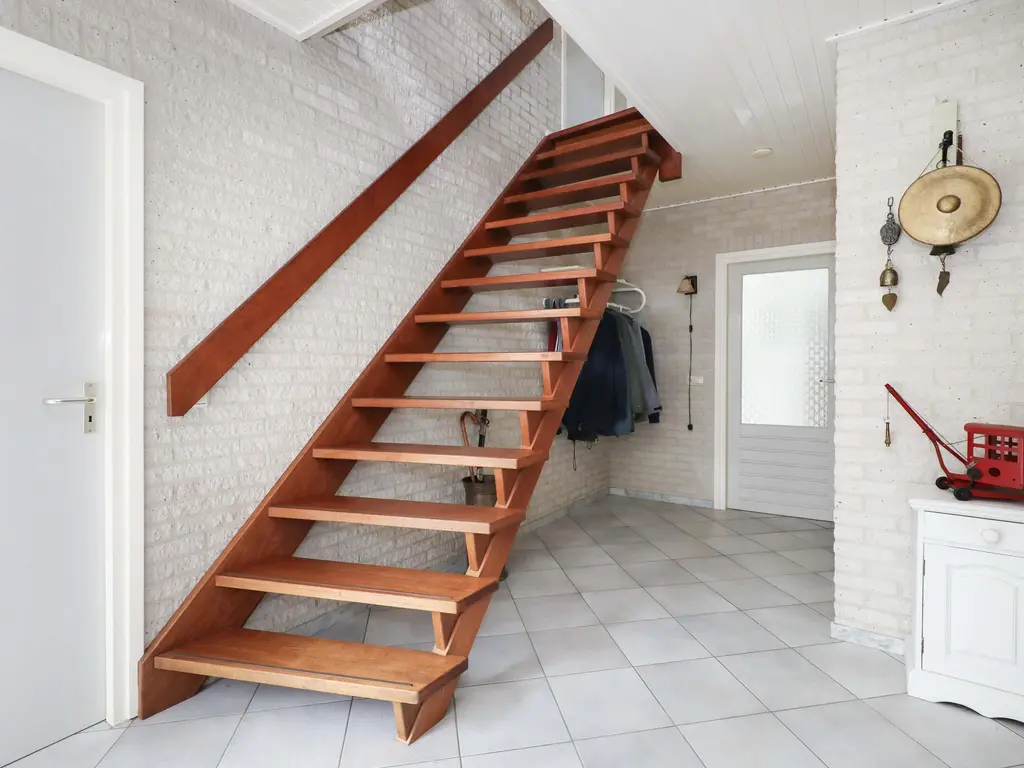 Zadelmakerstraat 13, HOOGLAND