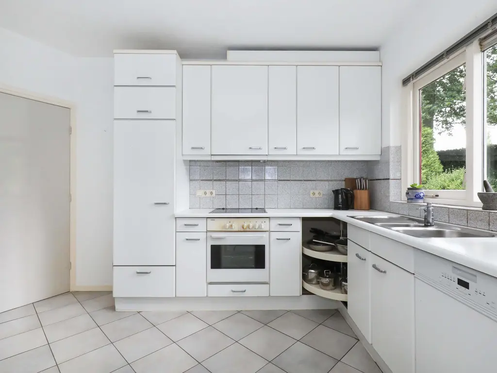 Zadelmakerstraat 13, HOOGLAND