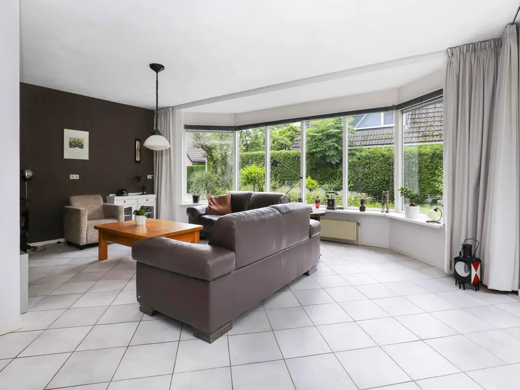 Zadelmakerstraat 13, HOOGLAND