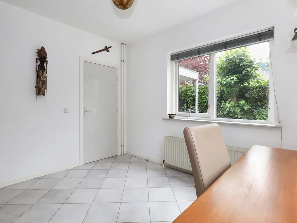 Zadelmakerstraat 13, HOOGLAND