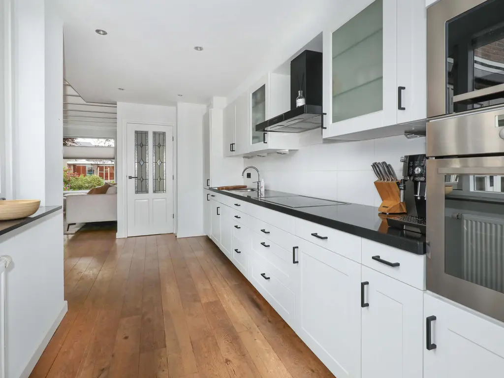 Plataanweg 32, HOOGLAND