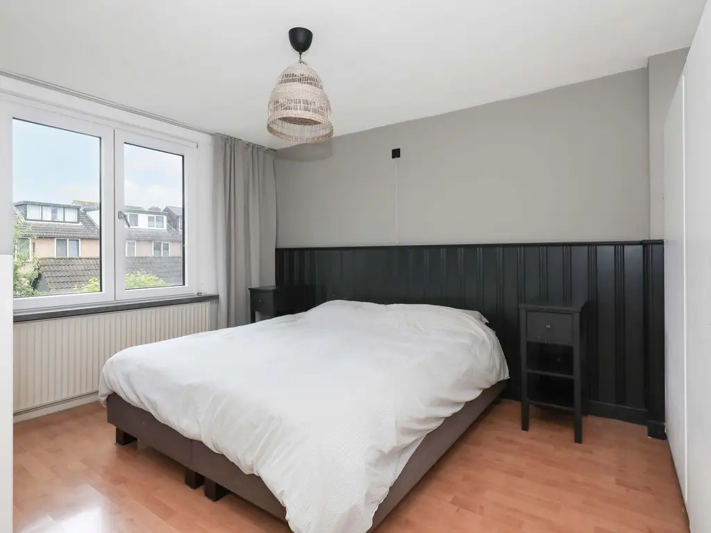 Plataanweg 32, HOOGLAND